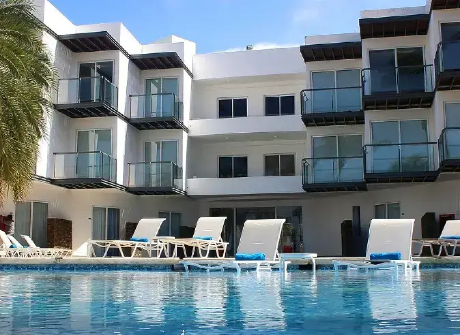 Hotel Paradise Oasis