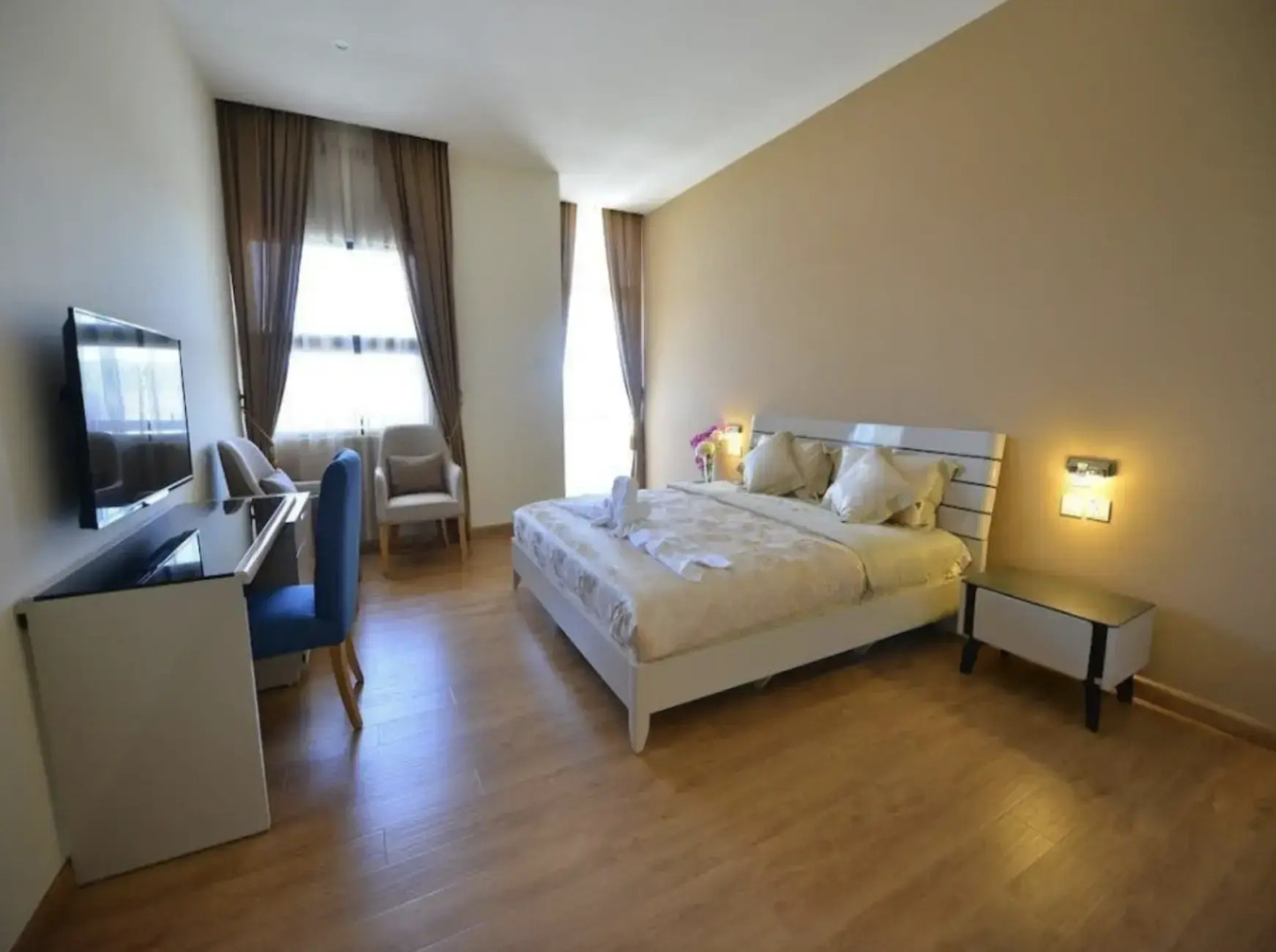 Wafa Hotel & Apartment