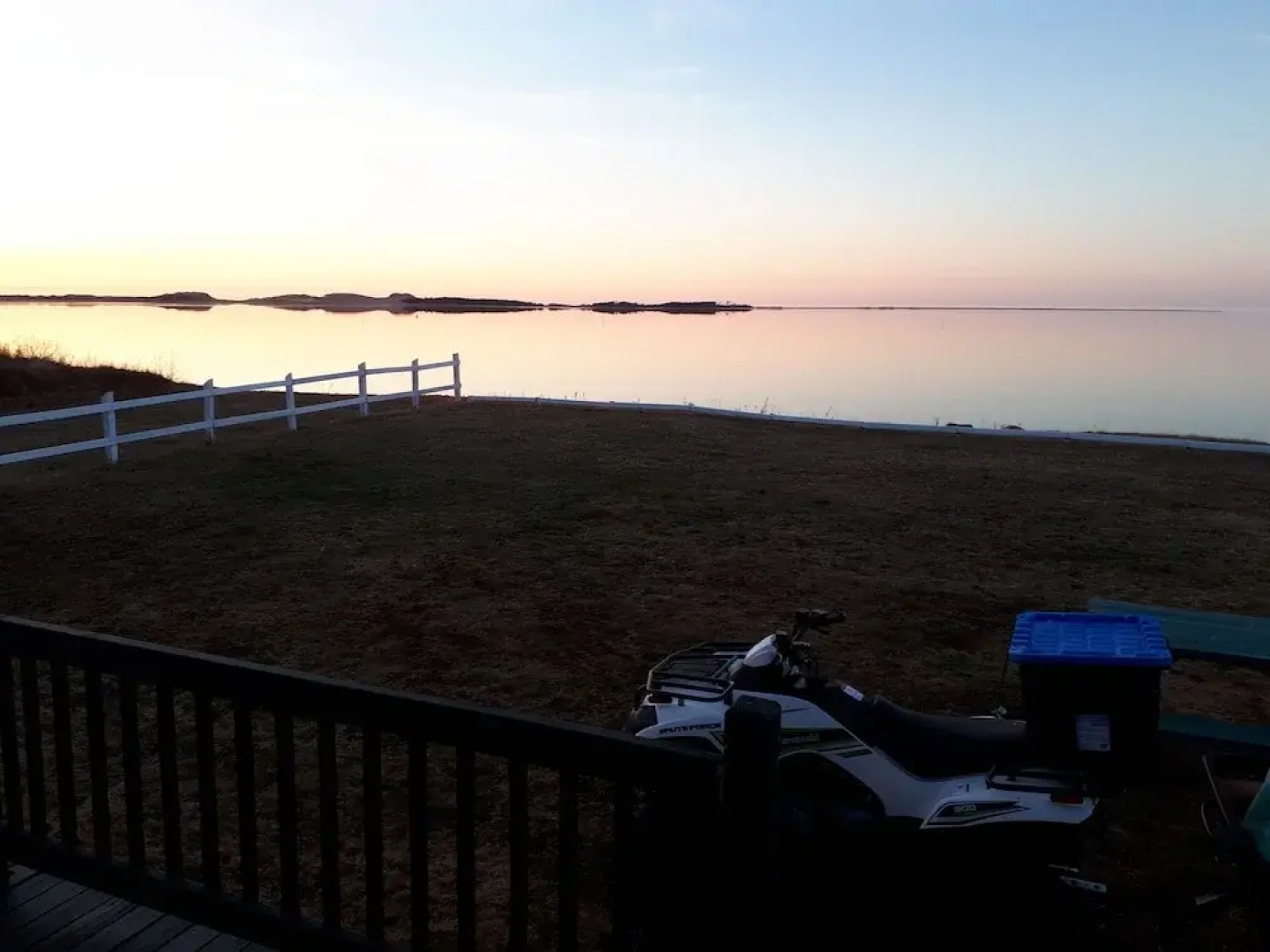 John B's Oceanfront Cottages