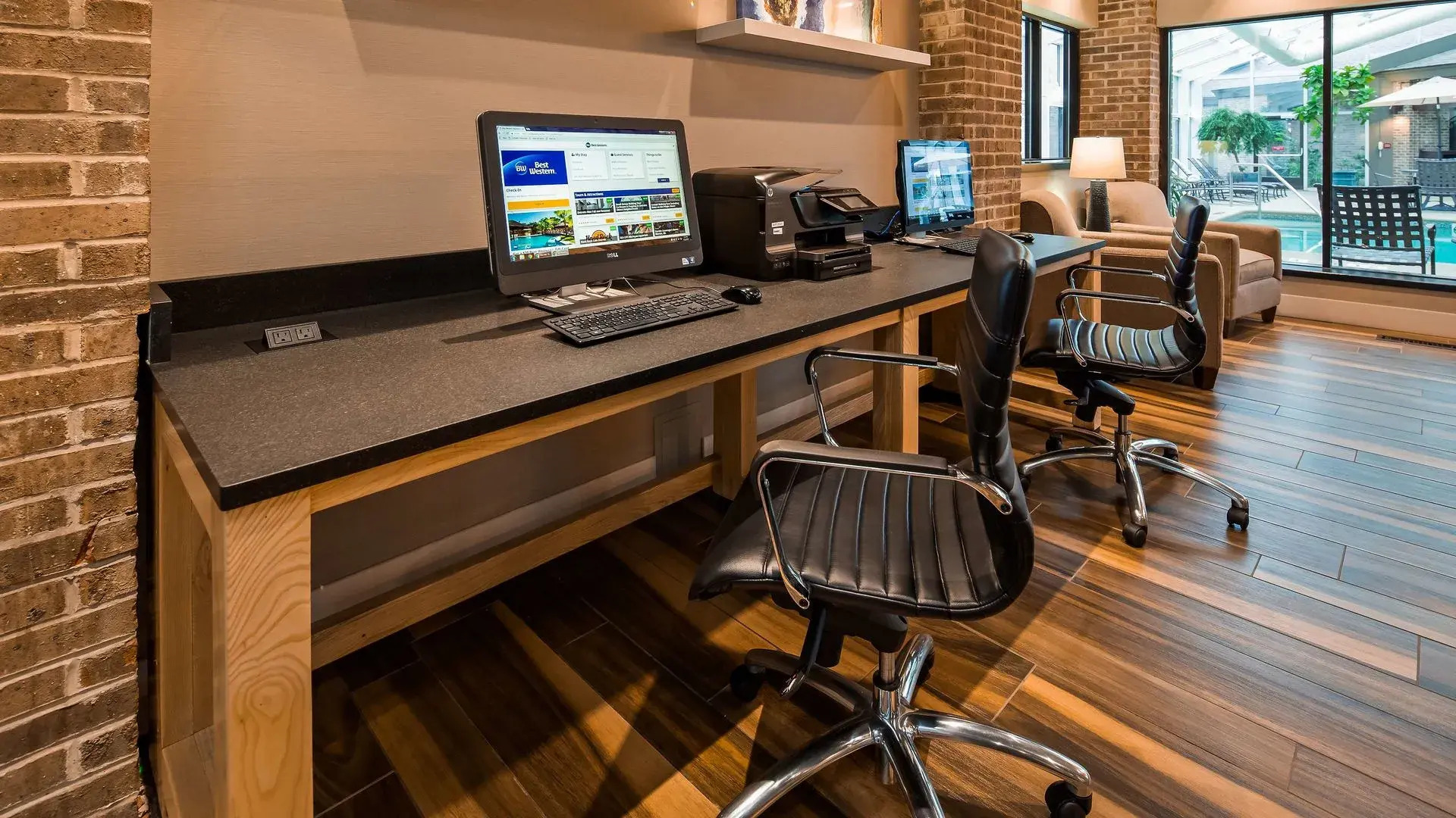 Best Western Okemos/East Lansing Hotel & Suites