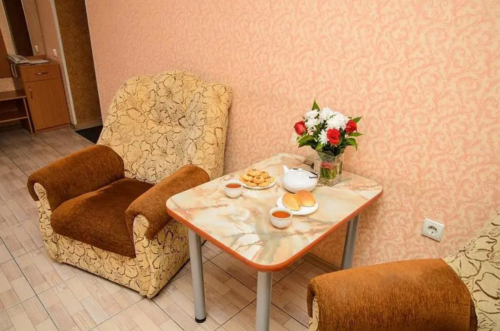 Erunin Group на Толстого 75 (Ерунин групп)