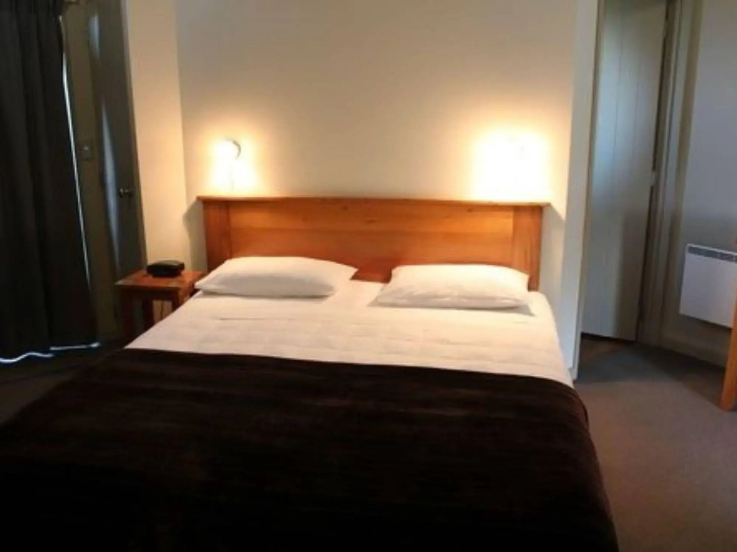 Omau Settlers Lodge Motel