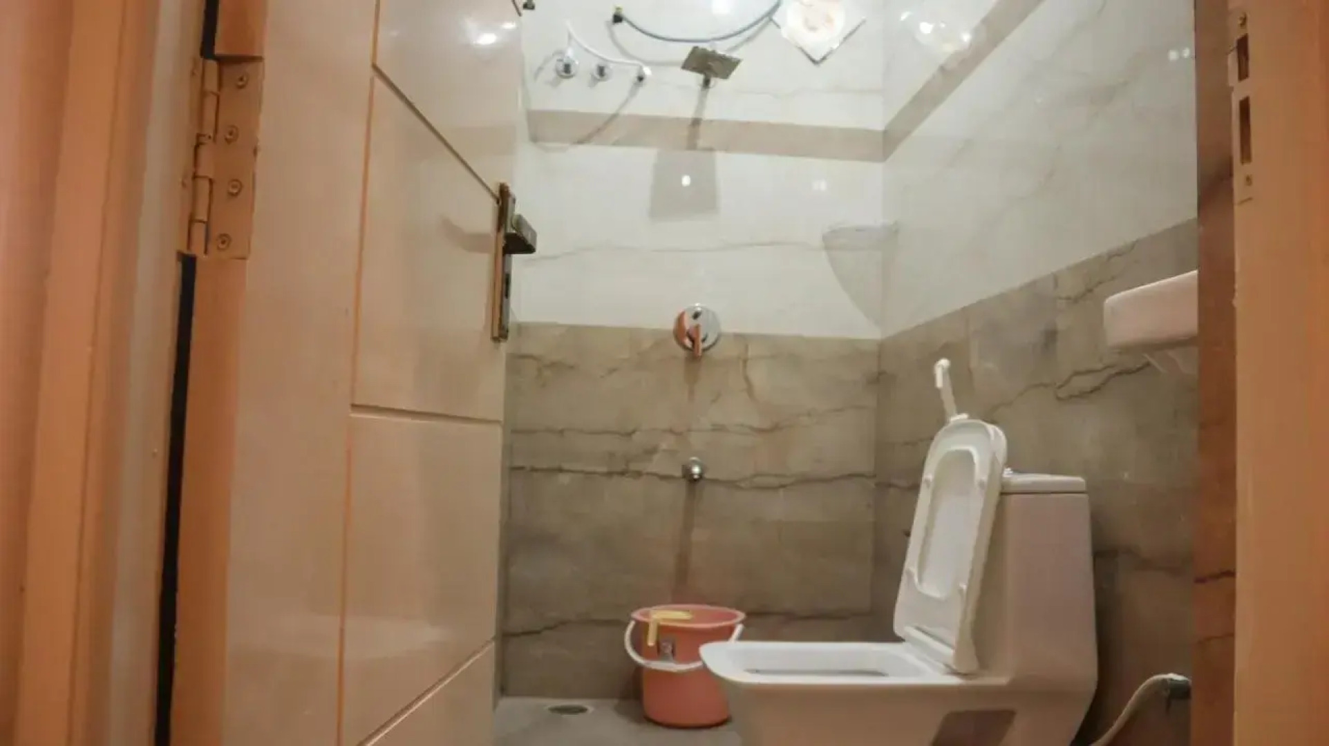 Smilestay Shree Jayaganga Arcade