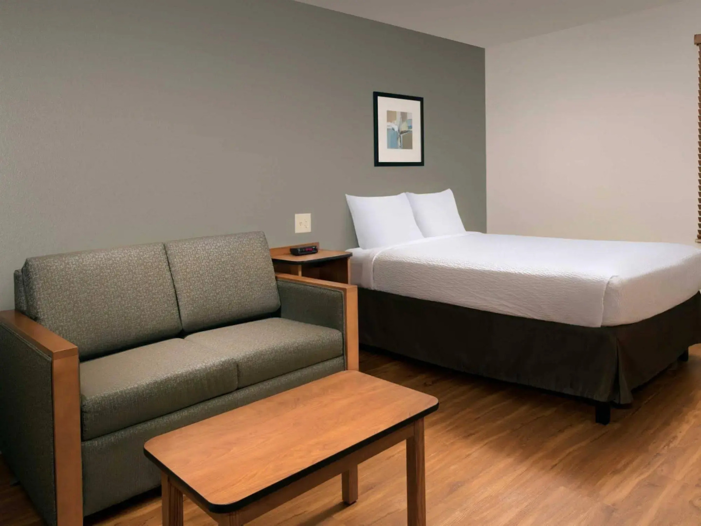 WoodSpring Suites Odessa