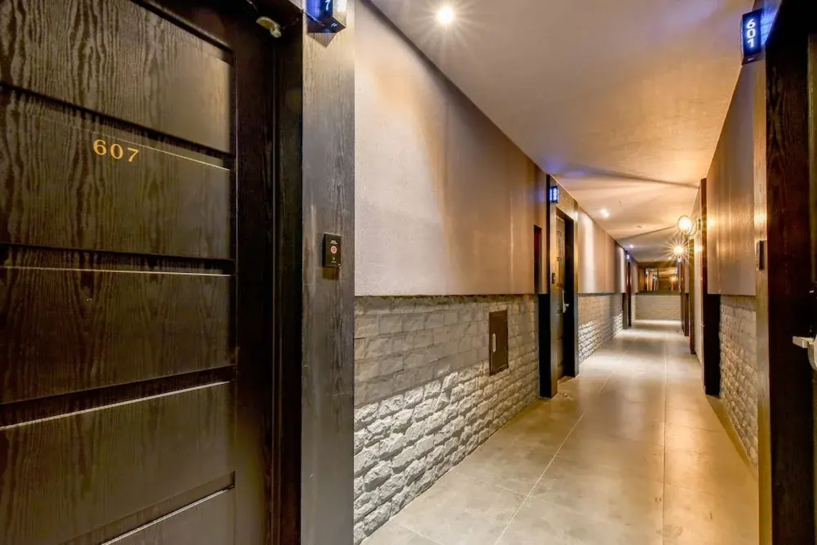 French Code Hotel