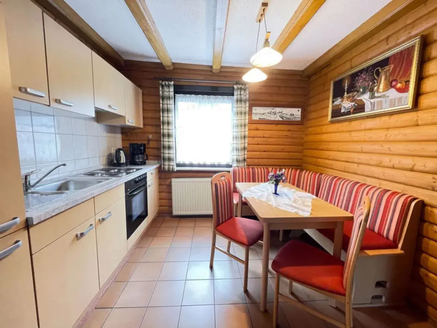 Am Hohen Bogen 12001