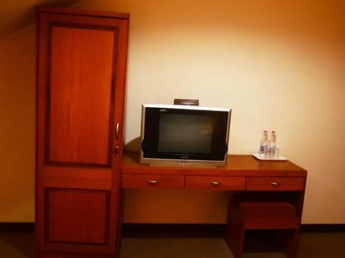 The Priangan Hotel I Yos Sudarso