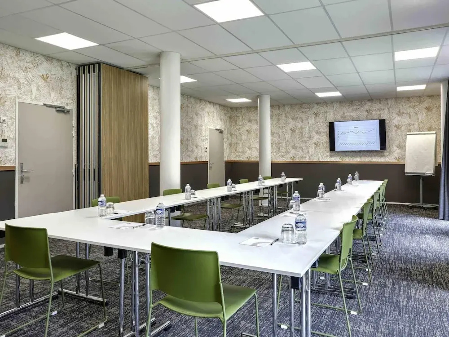 Aparthotel Adagio and Spa Vannes