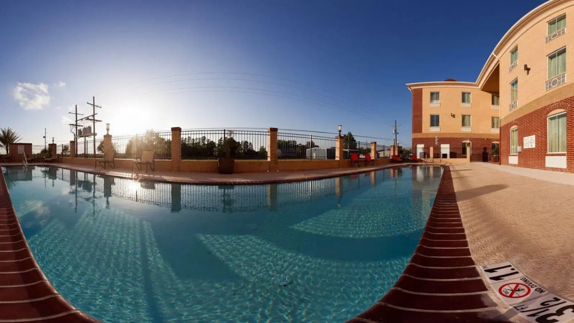 Holiday Inn Express Hotel & Suites Raceland - Highway 90 by IHG