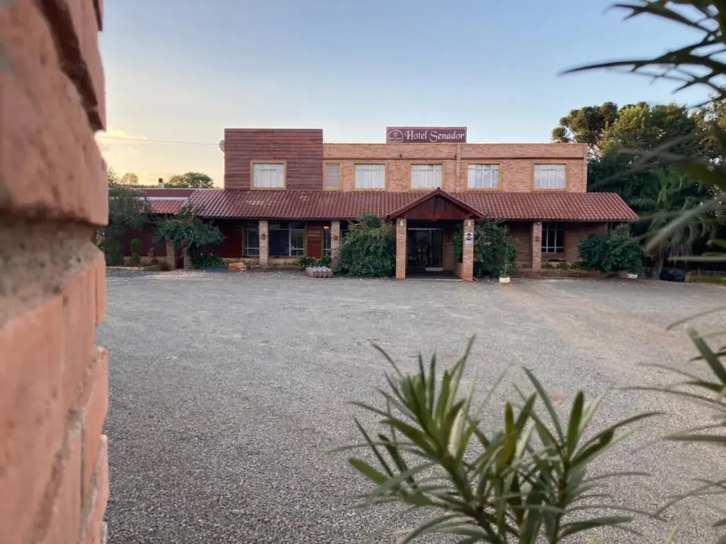 Hotel Senador Distributed By Ameris