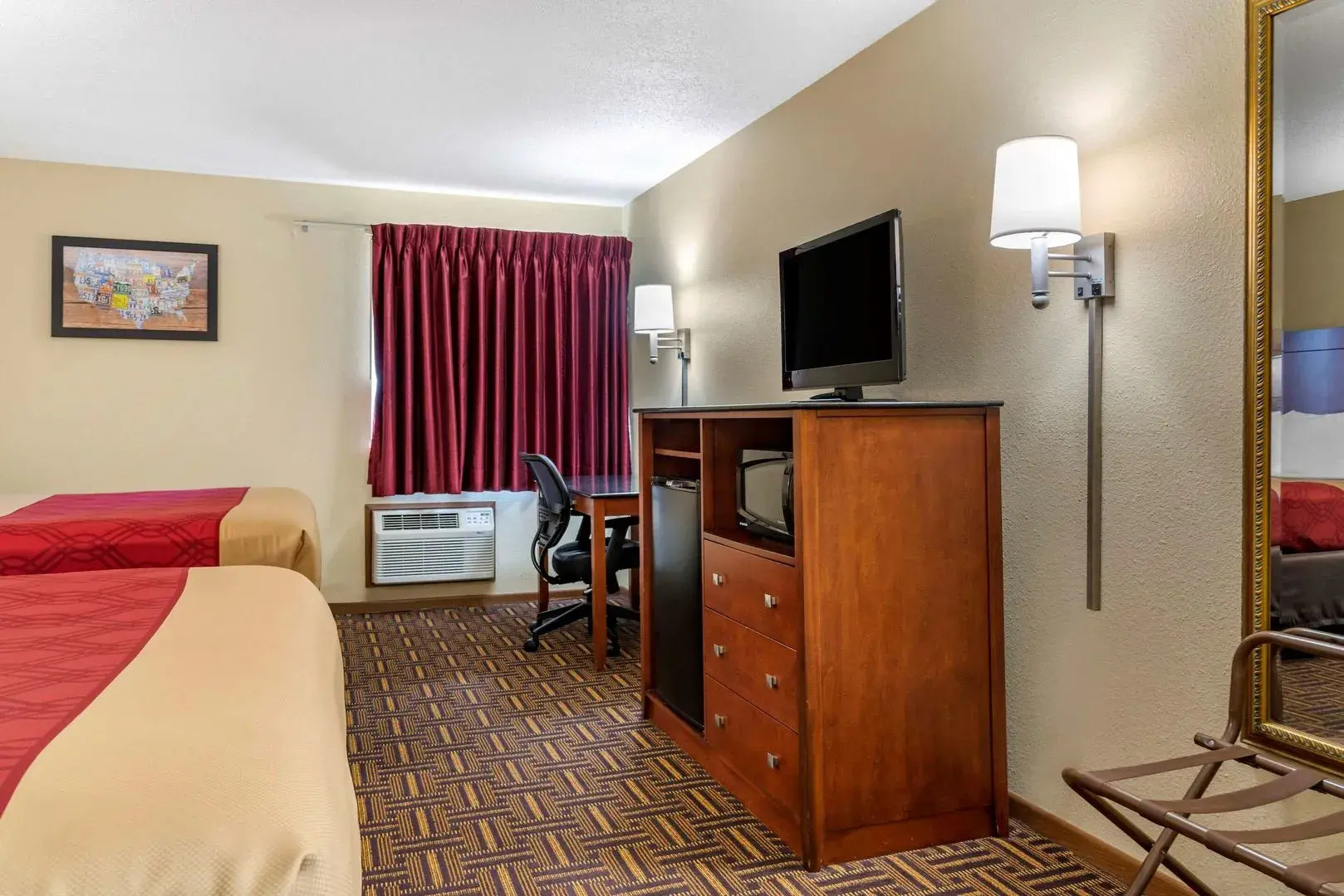 Coratel Inn & Suites By Jasper River Falls