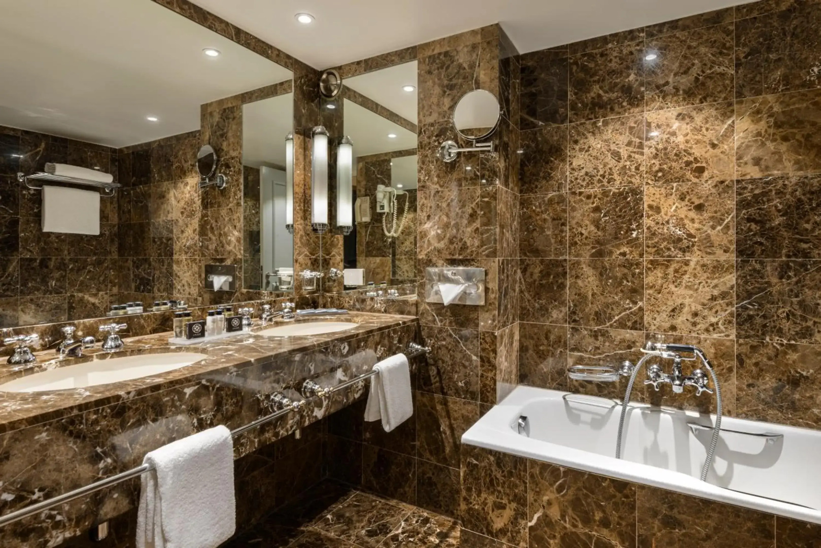 Warwick Grand-Place Brussels