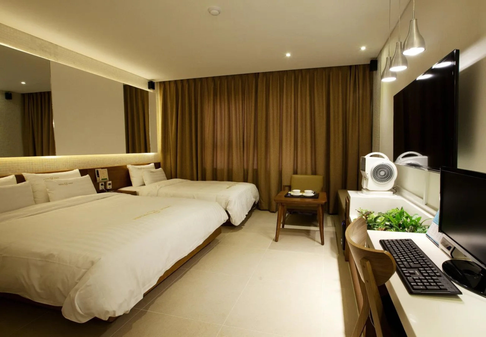 Polo Tourist Hotel