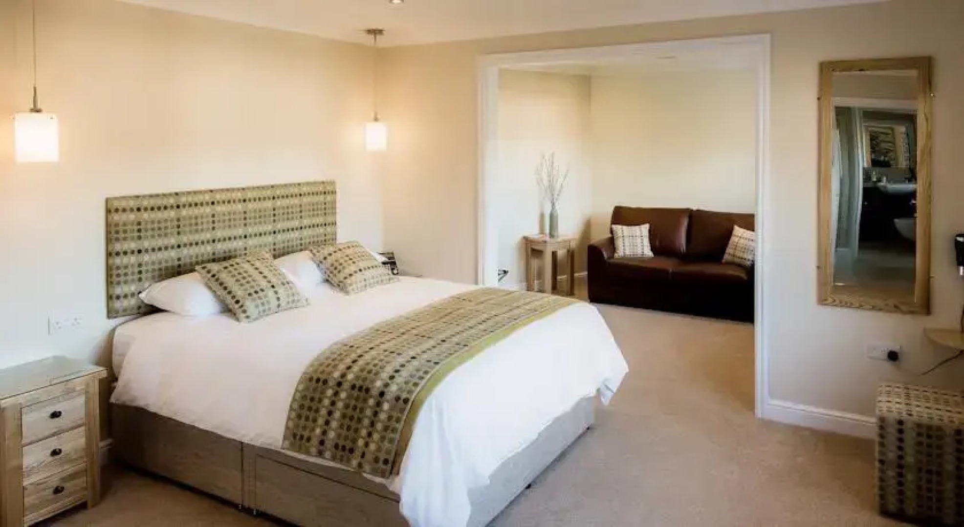 Arosfa Emlyn Country House