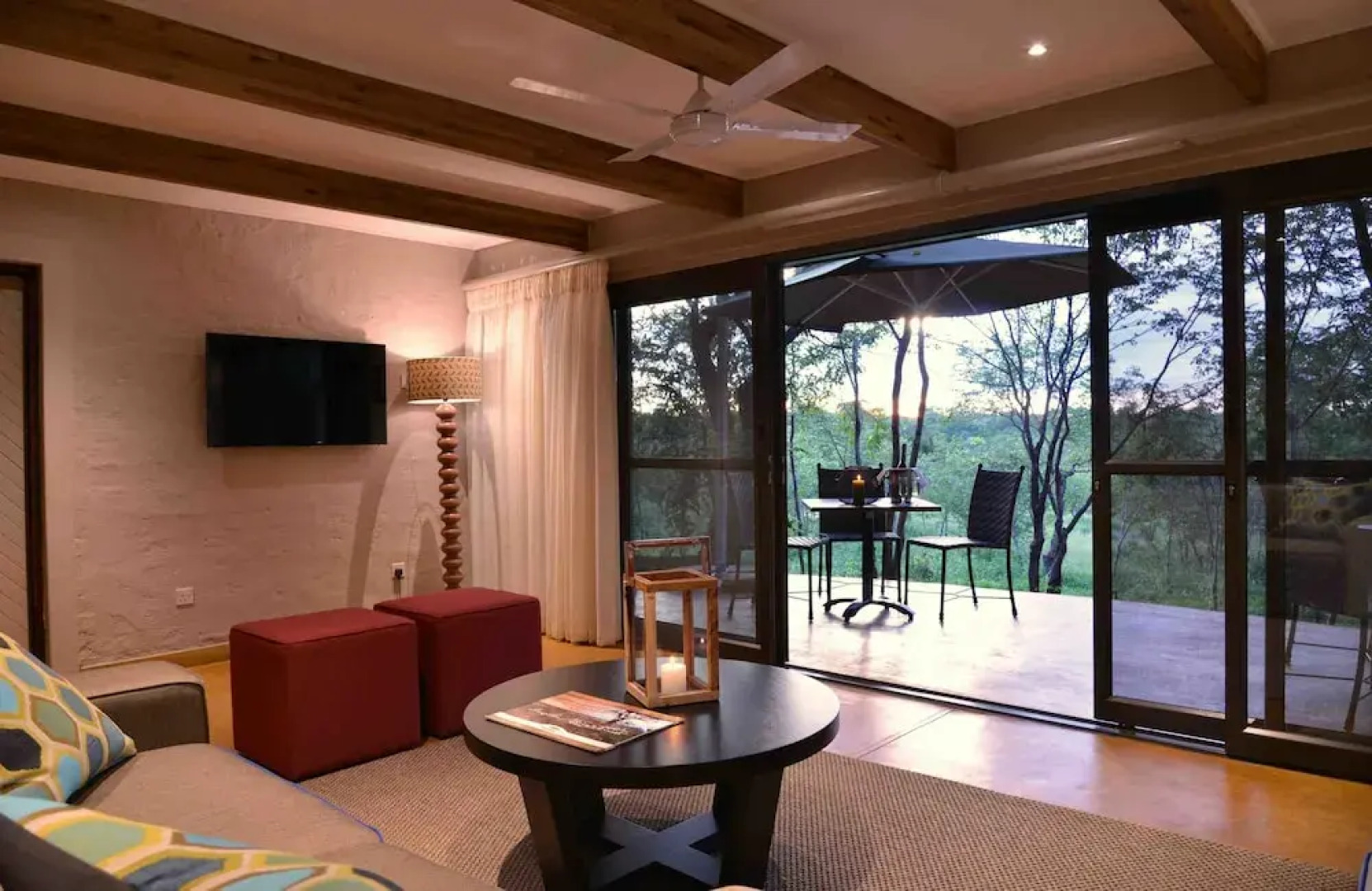 Victoria Falls Safari Suites
