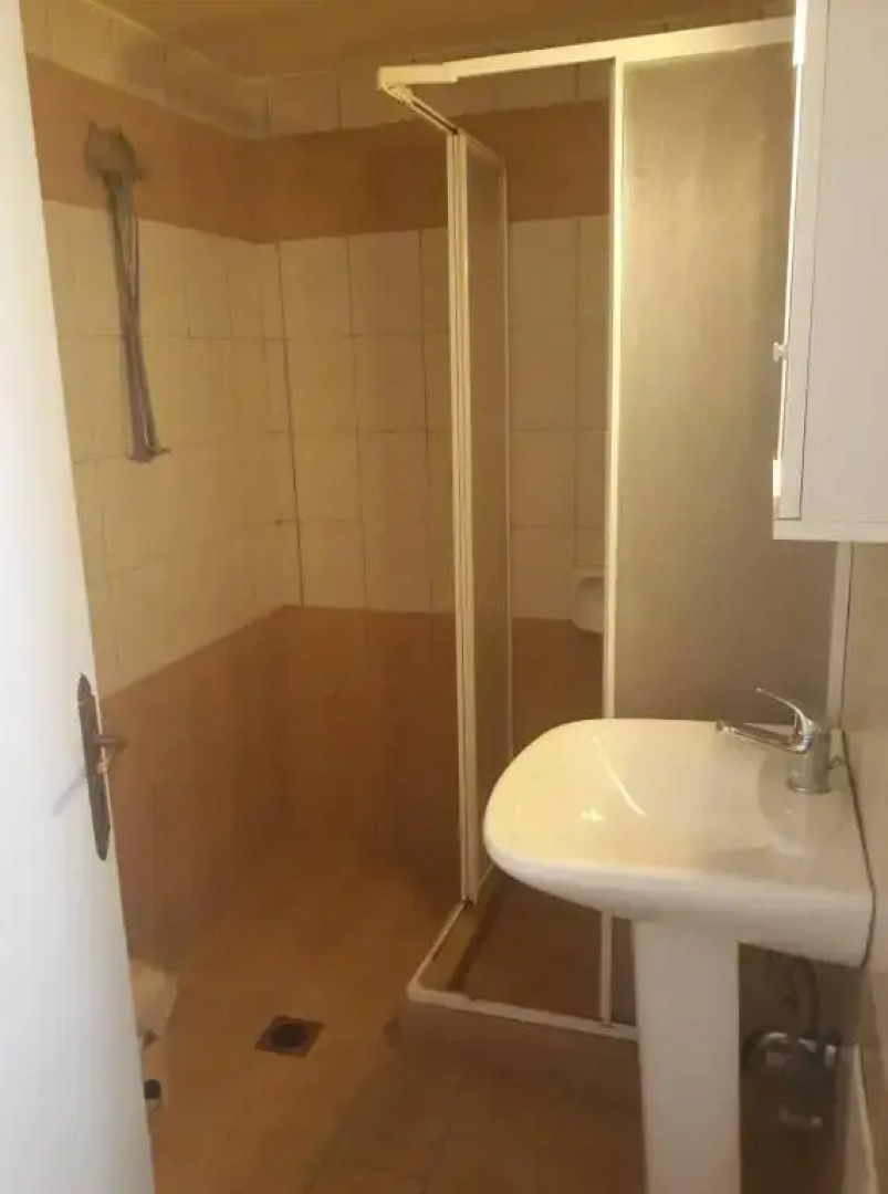 Cozy apartment in the center of Aighion Achaia - ground floor - ισόγειο στουντιο