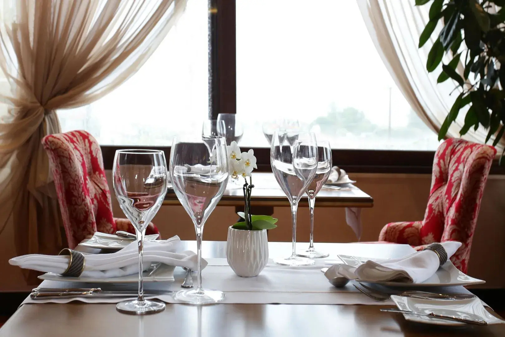 Отель Pomegranate Wellness Spa
