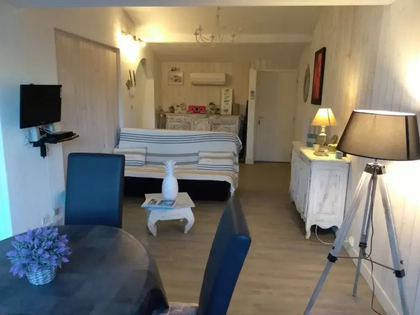 Mazet Colline Valmer