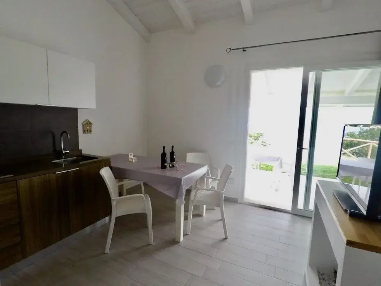 Midenza Seaside & Nature Retreat