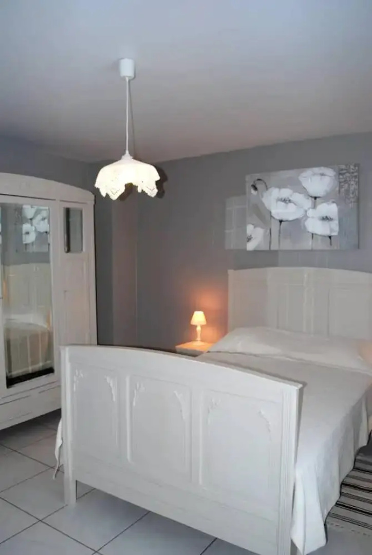 House With 5 Bedrooms in Bertrix, With Enclosed Garden and Wifi