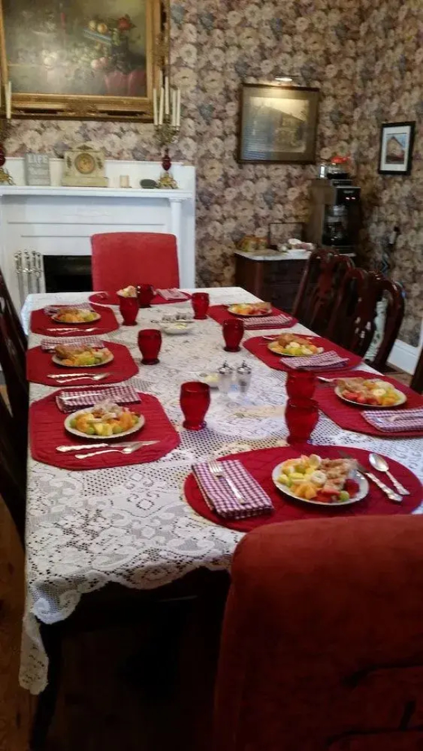 Red Rose Inn Bed & Breakfast