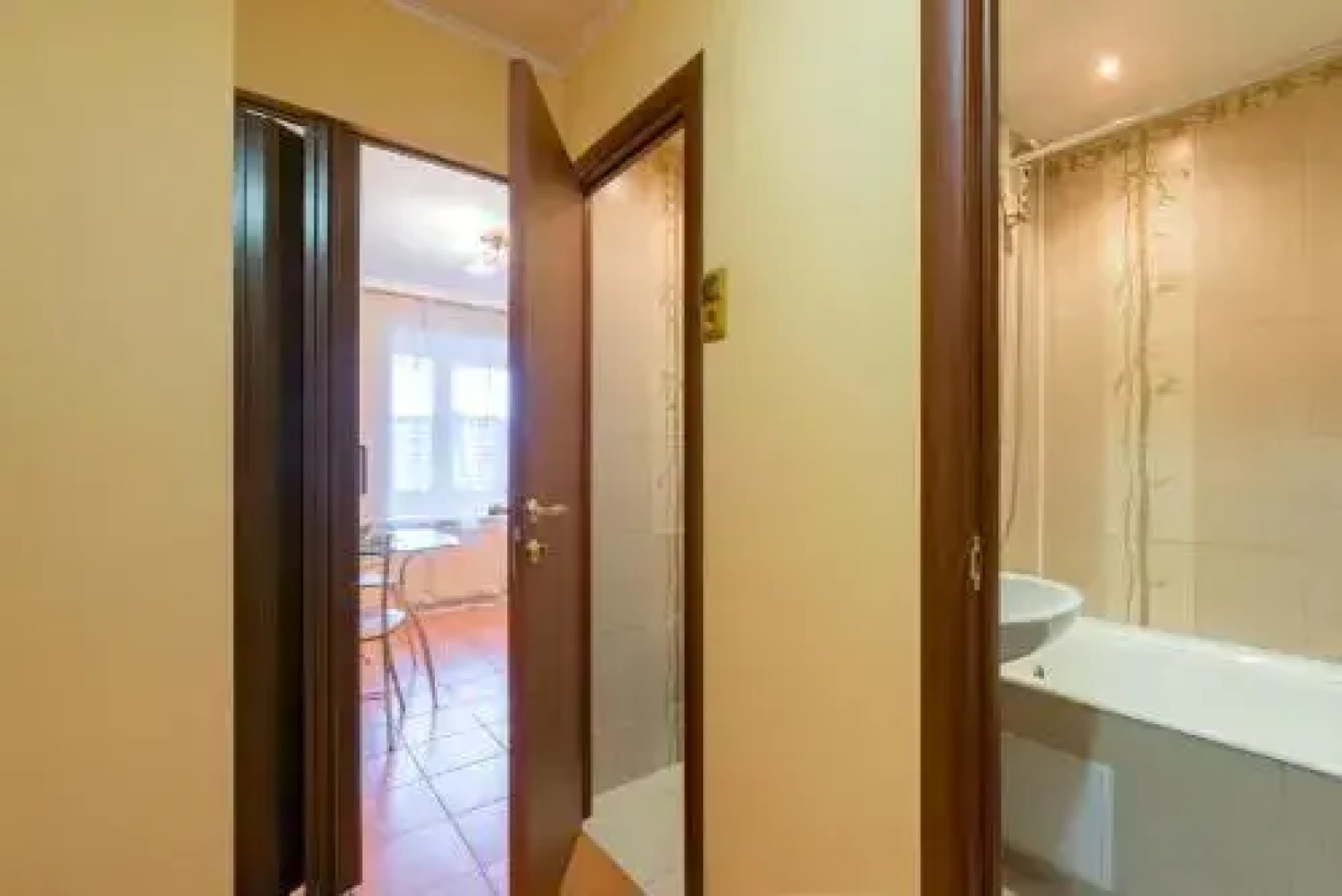 Апартаменты на Комендантском 25