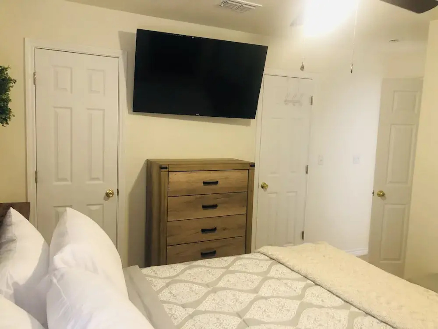 Eagle Pass Condo Rentals