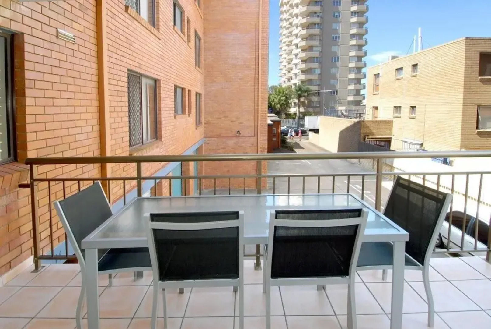 Coronado 9 Apartment