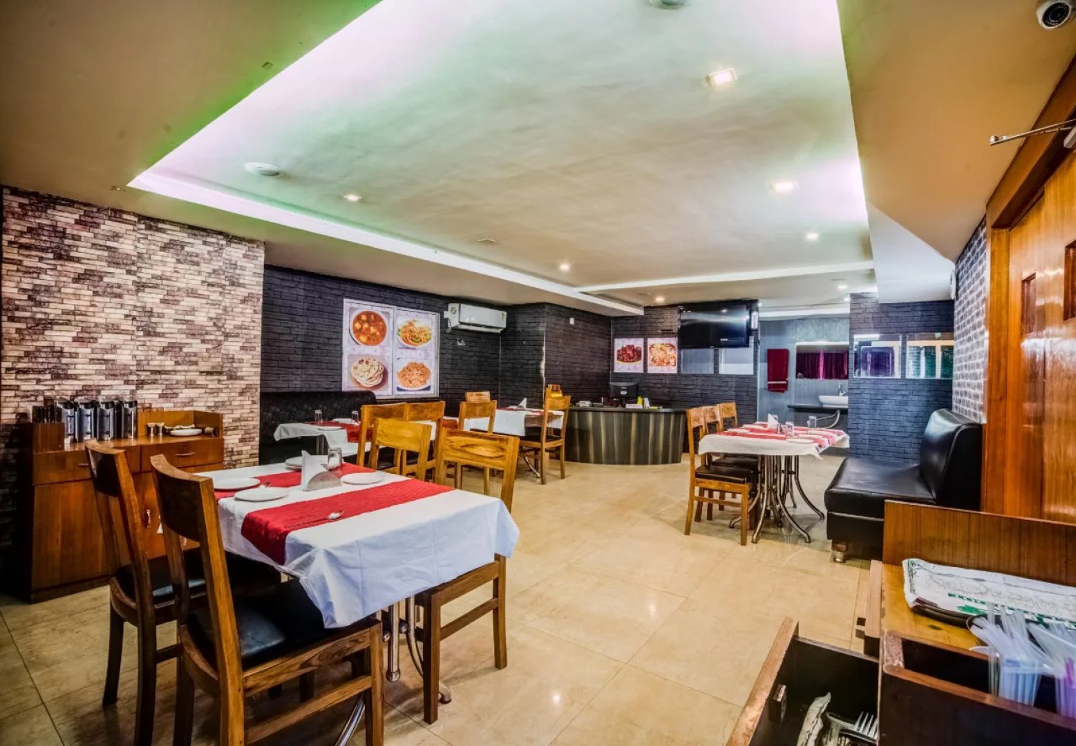 Hotel Rajdoot By OYO Rooms