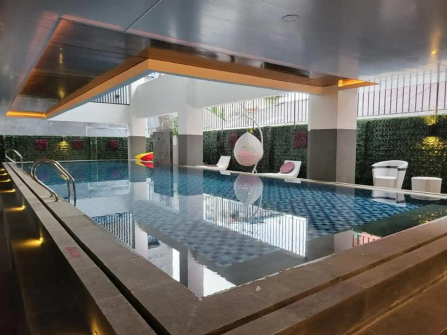 Elizabeth Hotel & Resort