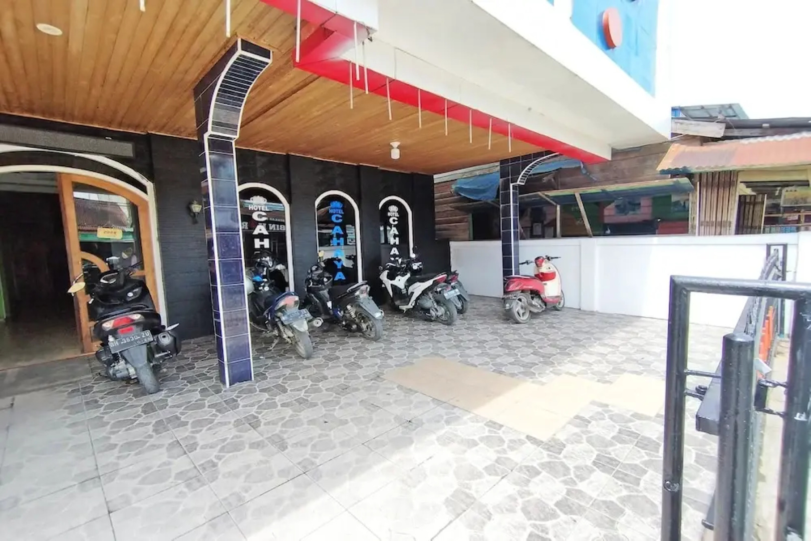 OYO Life 92291 Hotel Cahaya Syariah