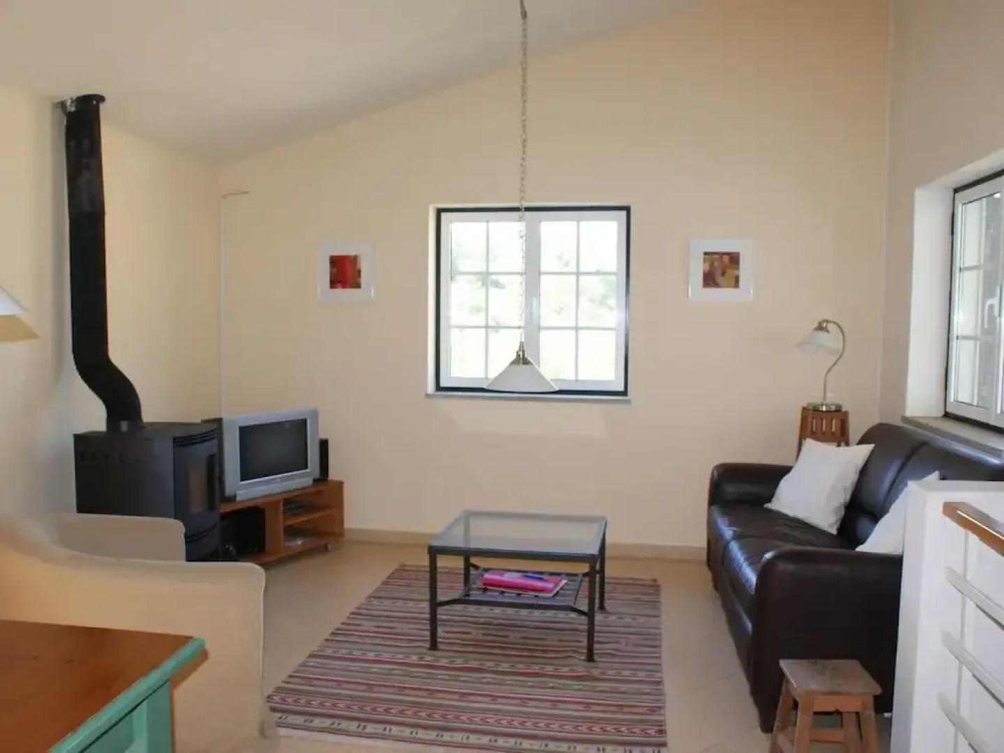 Detached Holiday Home With Shared Pool and Views