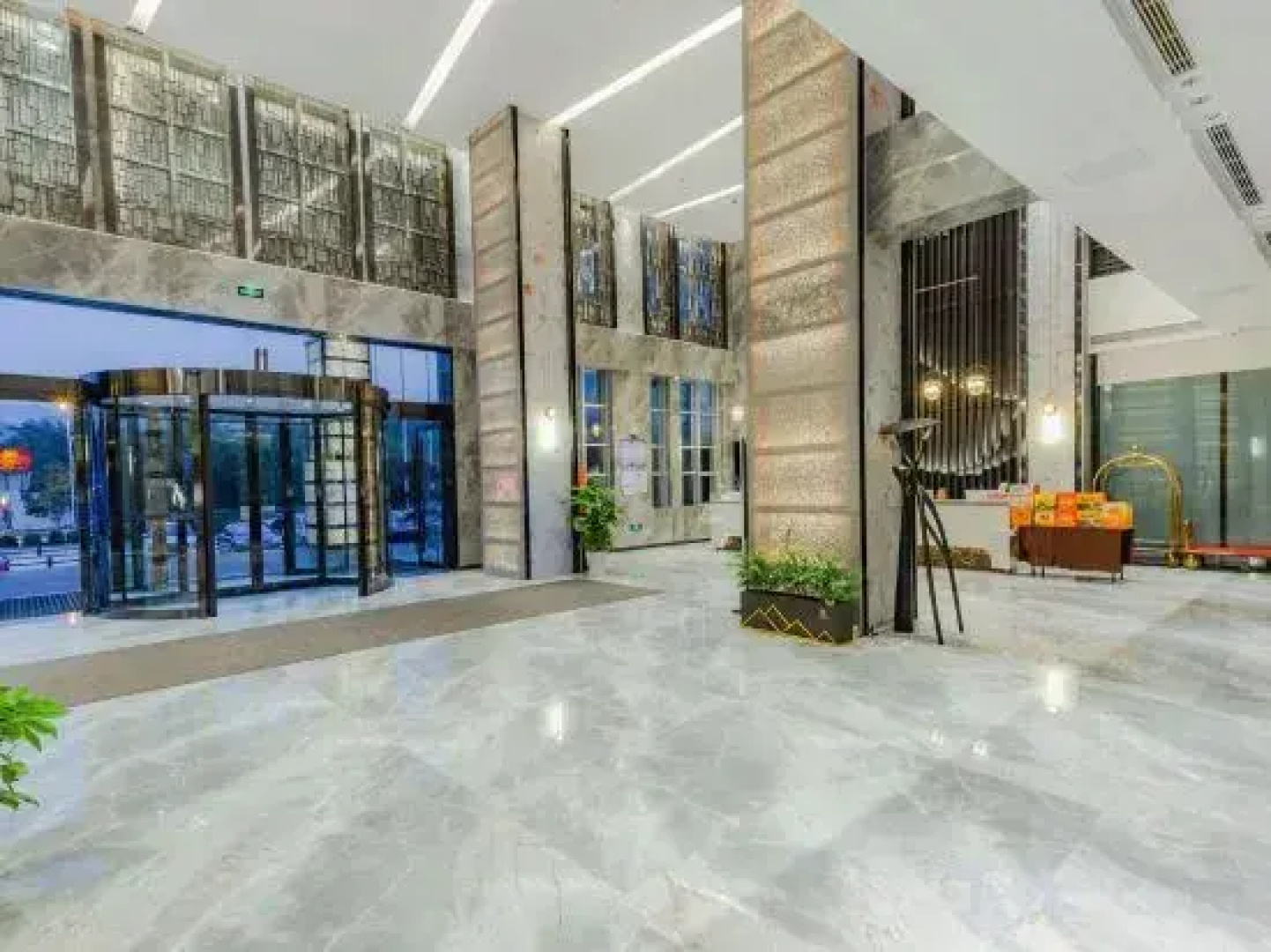 Puerman International Hotel(Dingnan)