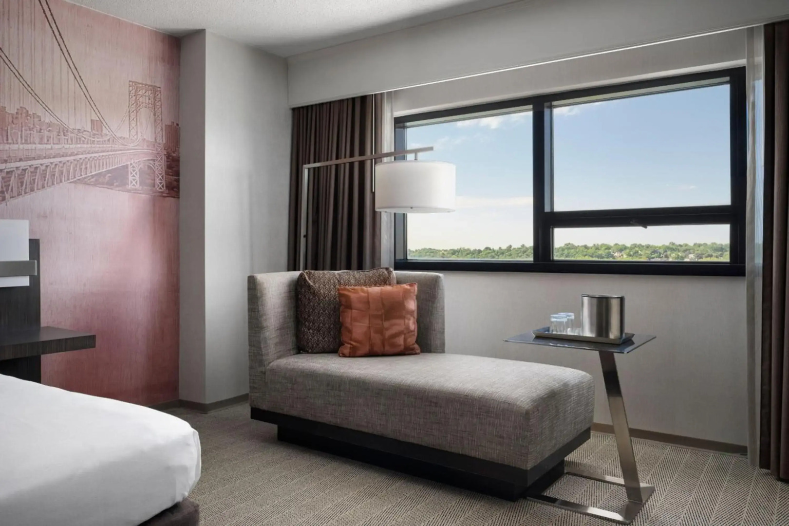 Teaneck Marriott at Glenpointe