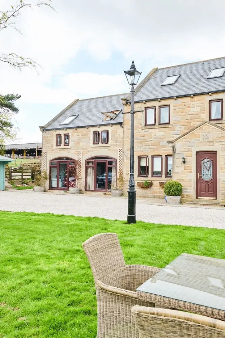 Farm View Hall Bed & Breakfast