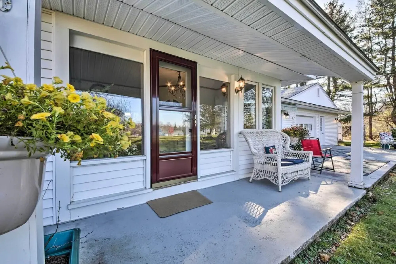 Peaceful Maine Home w/ Patio: Ocean Inlet Getaway!