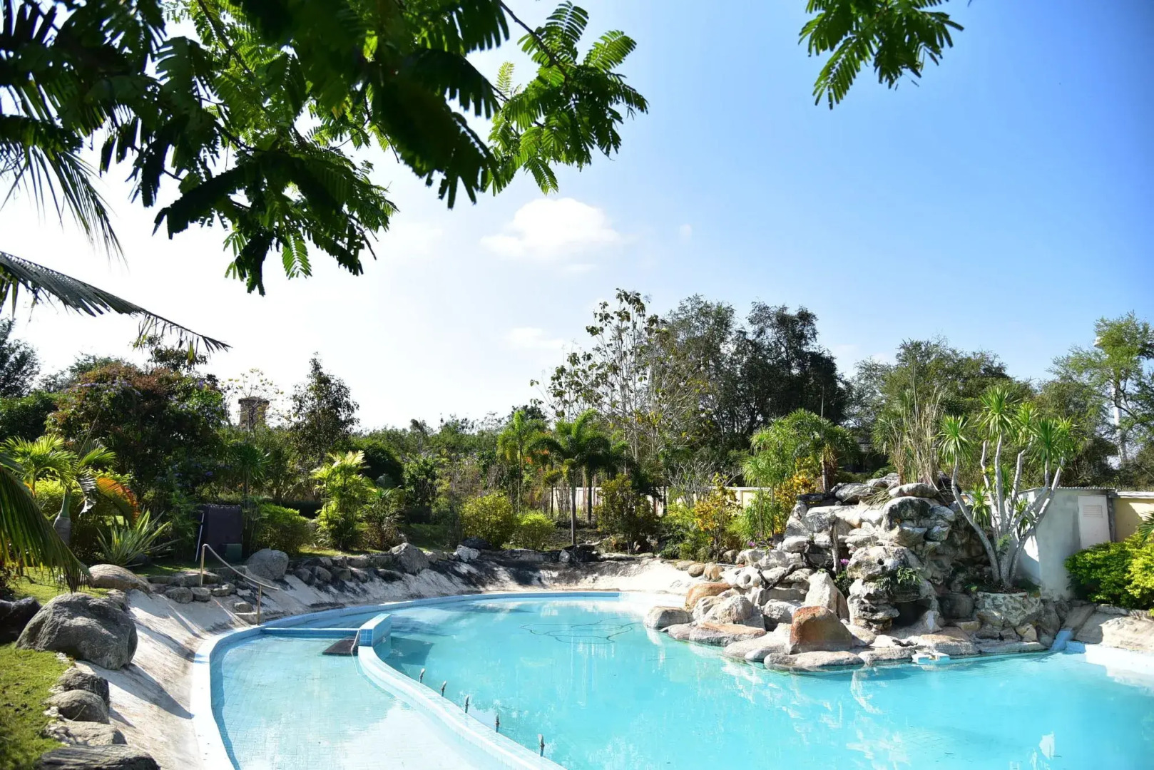 Khao Yai Phu Kham Luang Resort