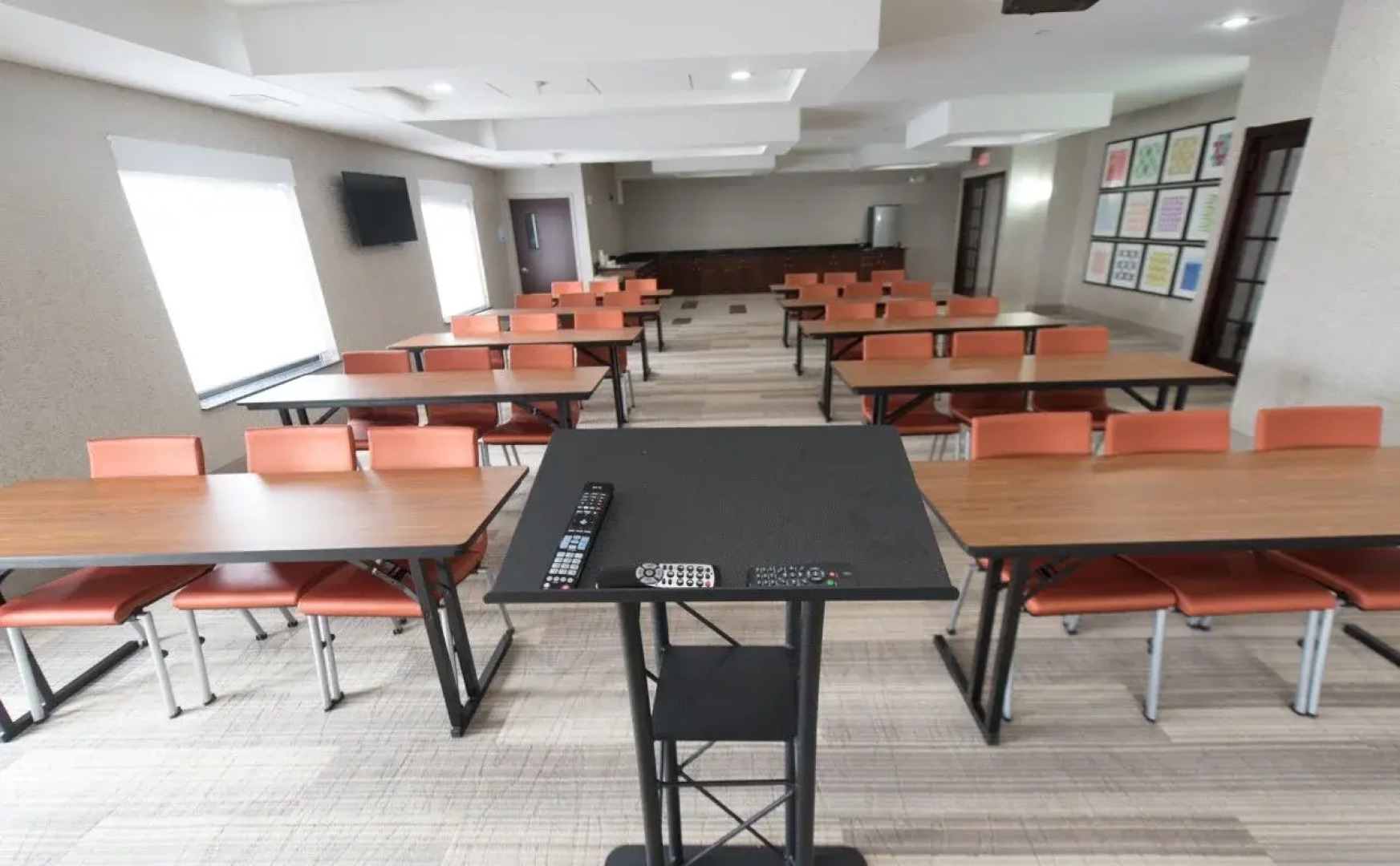 Holiday Inn Express Hotel & Suites in North East (Erie) by IHG