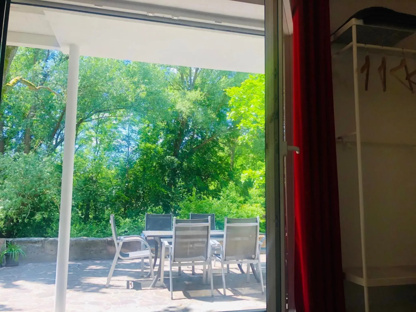 Riverside apartment in central Herzogenaurach