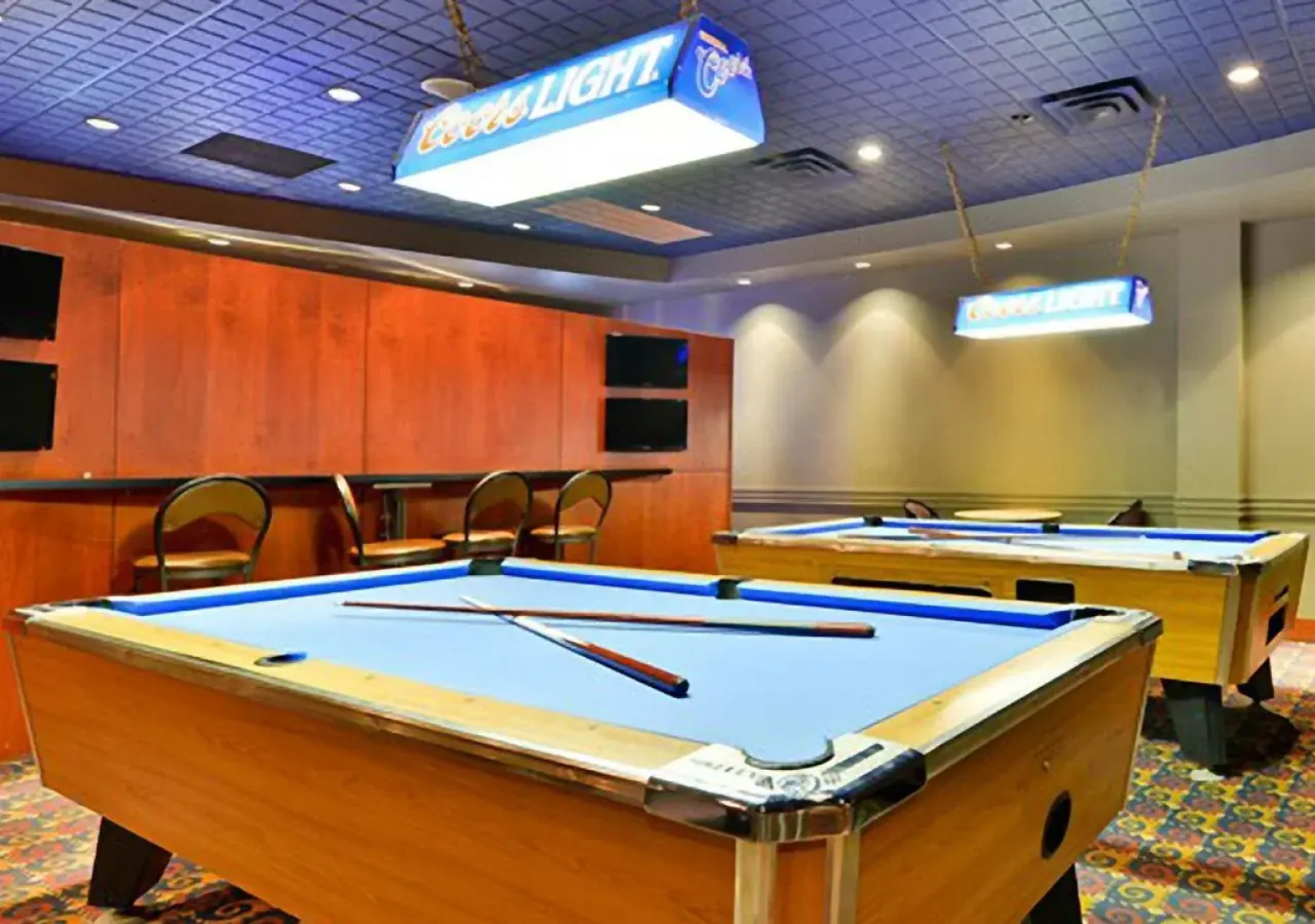 iHOTEL & Conference Center Red Deer