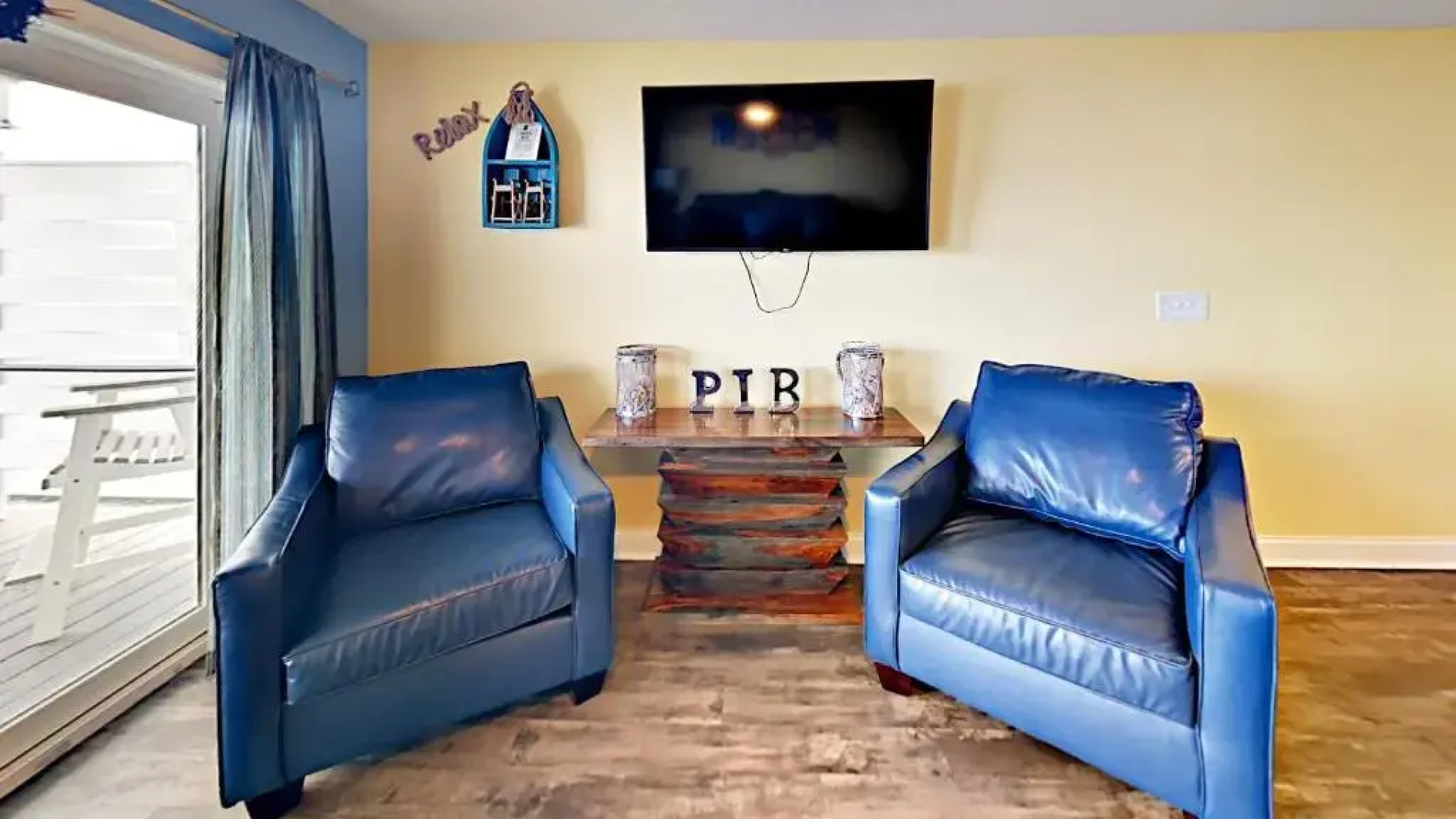 Put-in-Bay Waterfront Condo #209