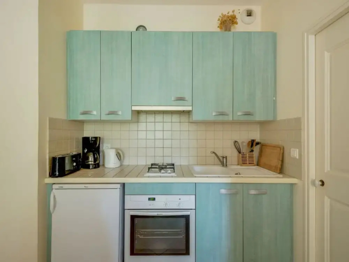 Secluded Holiday Home in Rustrel With Swimming Pool