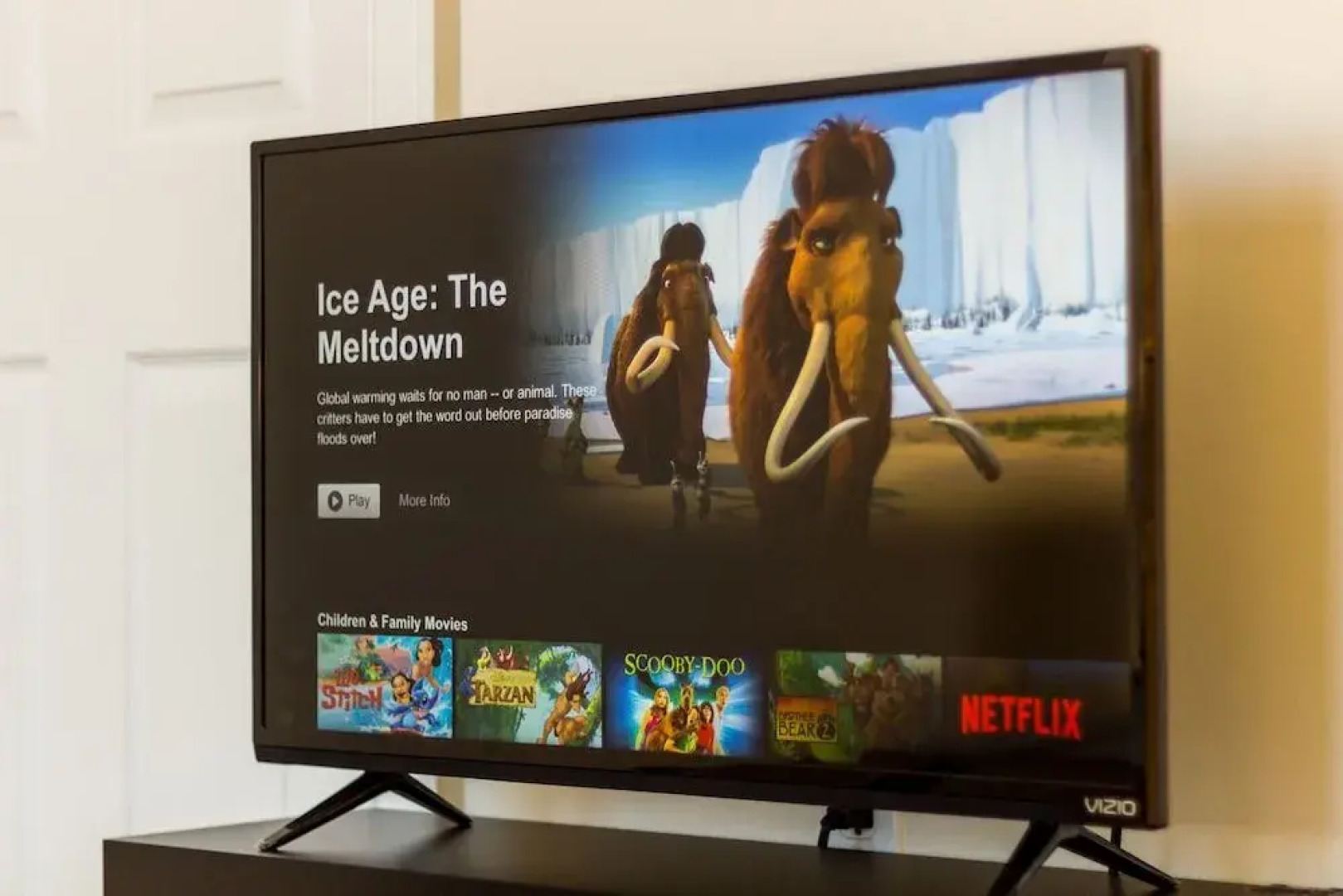 Downtown LA Fully Furnished Apartment