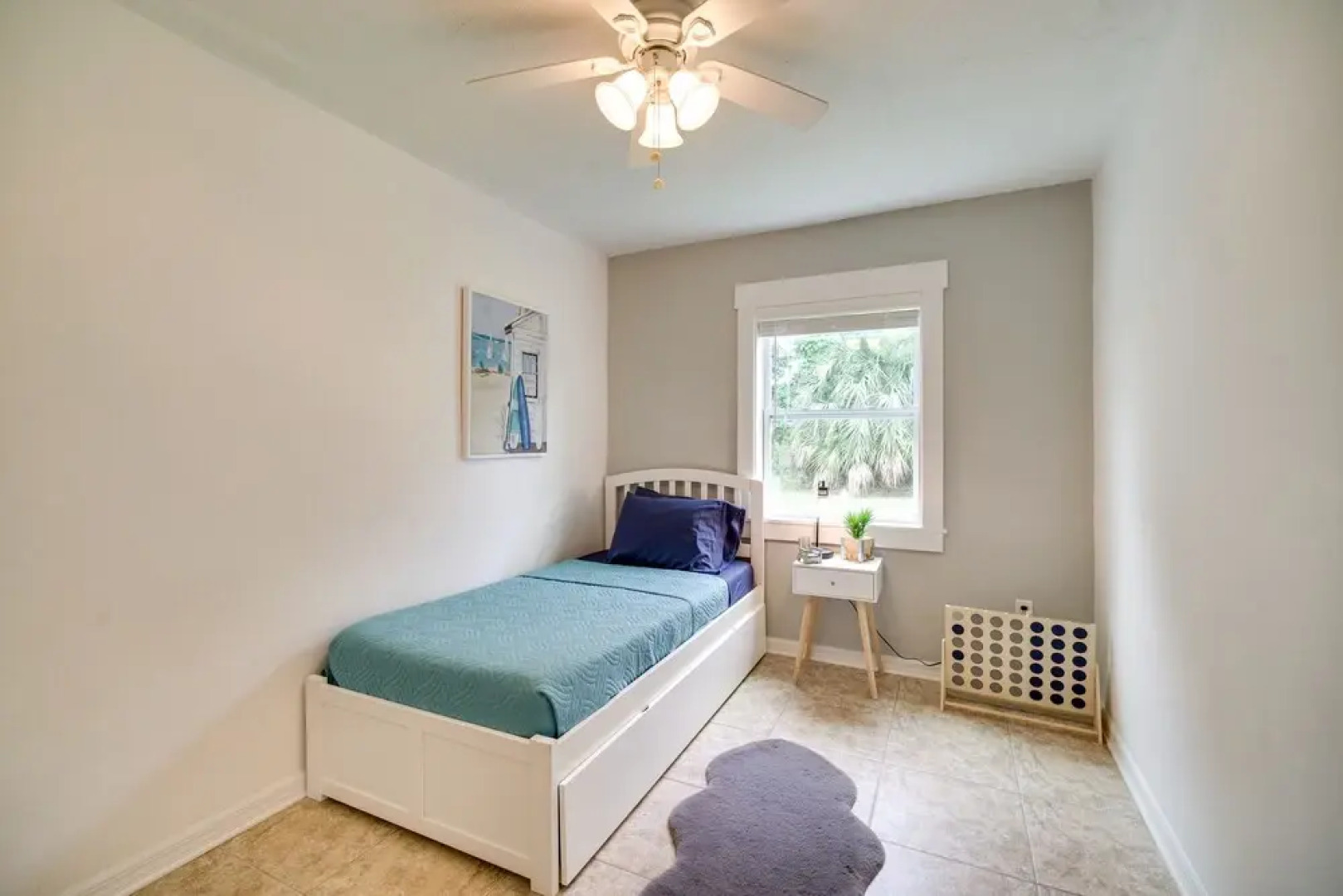 Chic Melbourne Cottage w/ Fire Pit, 4 Mi to Beach!