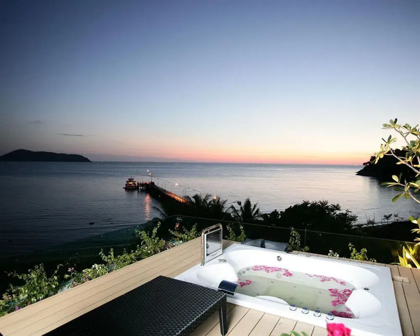 Absolute Nakalay Beach Resort