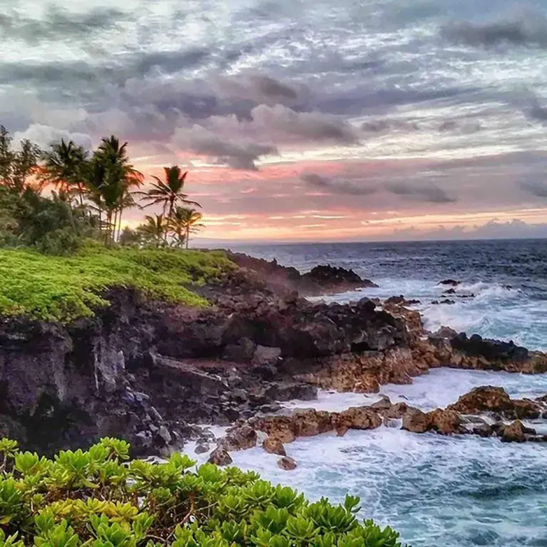 808 BUDDHA 1 Block to the Ocean Paradise Cliffs Central Location 2 Bedrooms Plus Loft 3 Separate Sleeping Areas