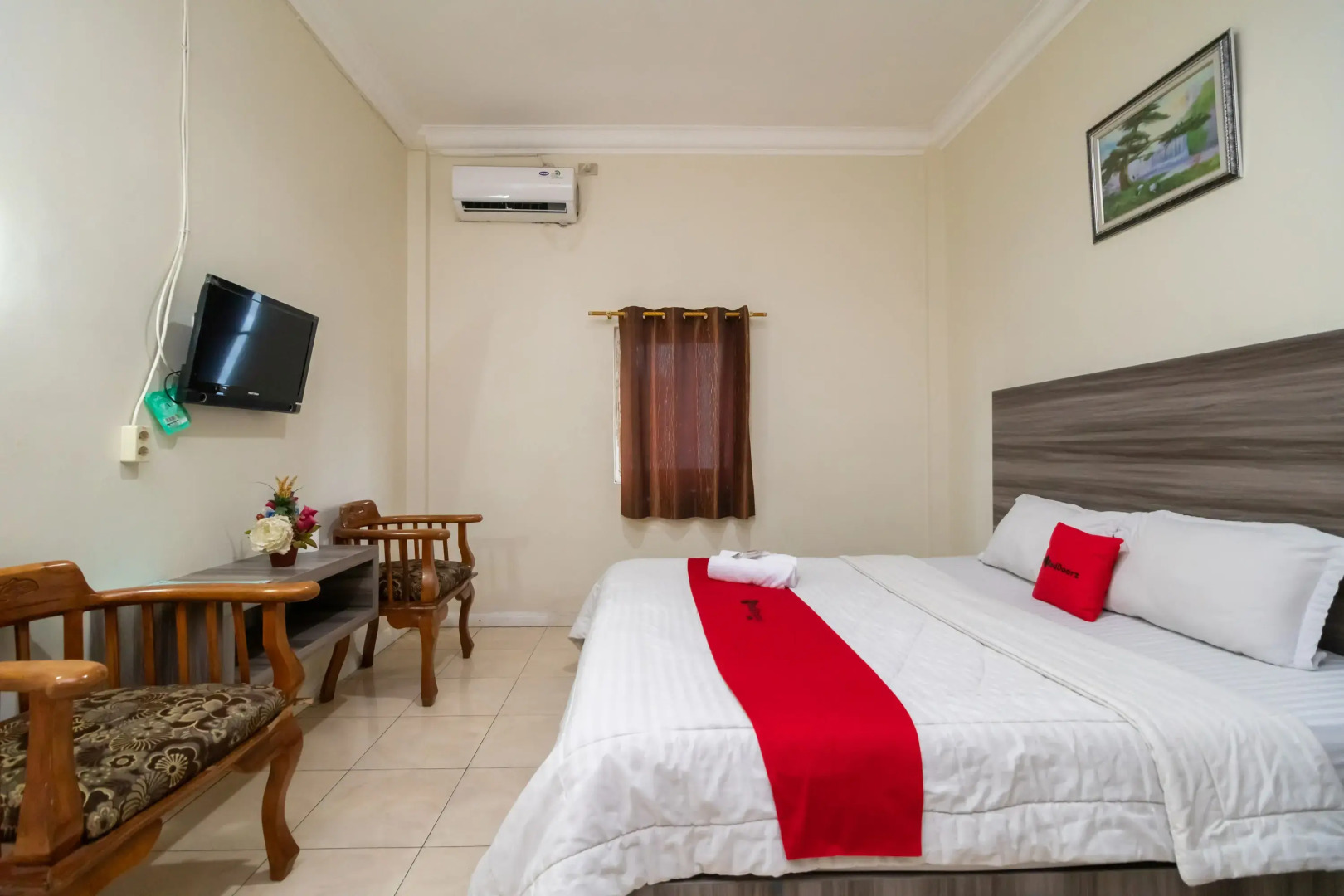 RedDoorz @ Pematangsiantar