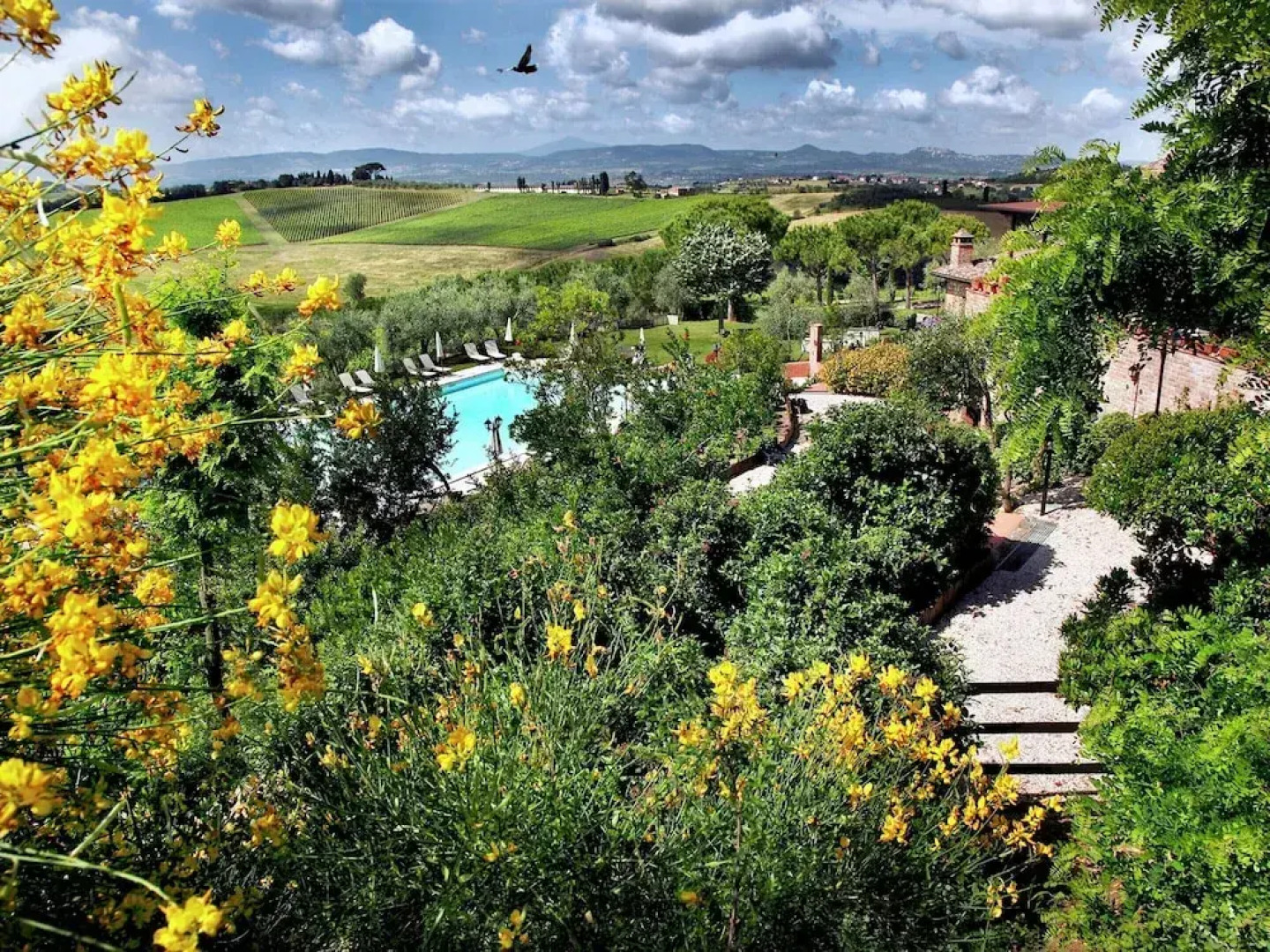 Vintage Mansion in Montepulciano With Pool
