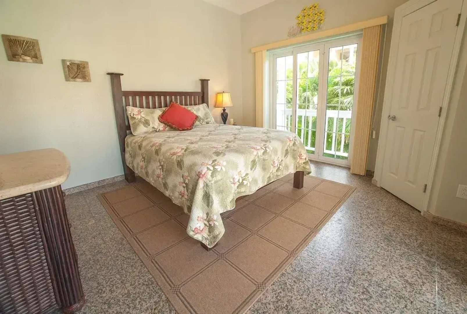 Lawson Rock Yellowfish 211