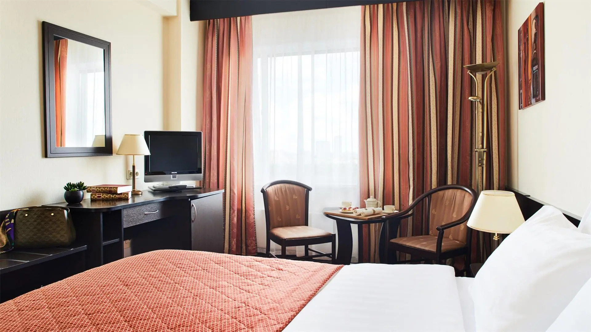 Фаворит Измайлово (Услуга бронирования отеля Гамма)